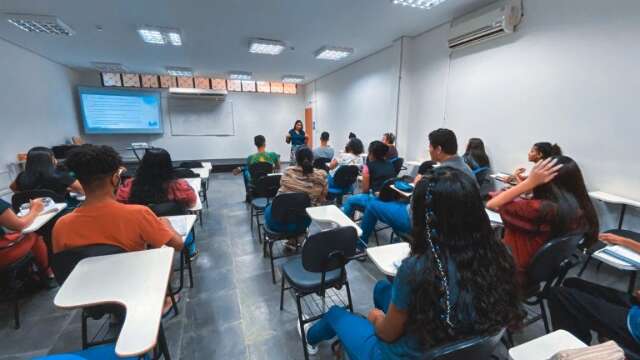 Curso gratuito de assistente administrativo tem 50 vagas dispon&iacute;veis