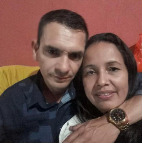 Casal executado no Caiob&aacute; &eacute; sepultado em Sidrol&acirc;ndia 