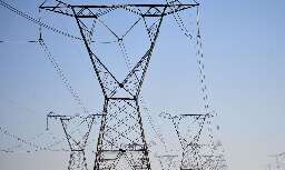 Aneel mantém bandeira tarifária verde para novembro