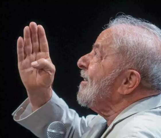 Com votação apertada, Lula é eleito pela terceira vez presidente do Brasil 