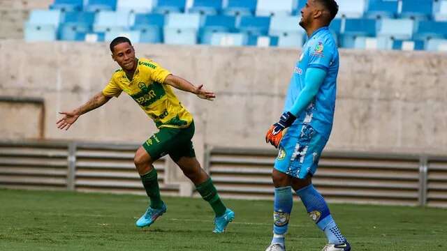 Costa Rica perde para o Cuiab&aacute; na estreia e se despede da Copa Verde 