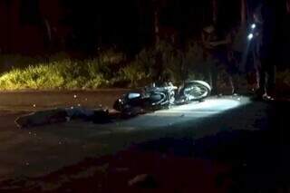 Motociclista de 24 anos colide em vaca e morre na MS-276 