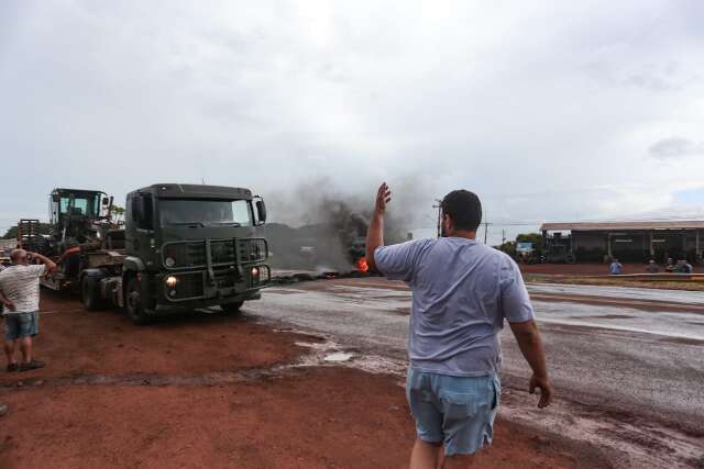 PRF aciona Advocacia-Geral da União para que Justiça libere rodovias 