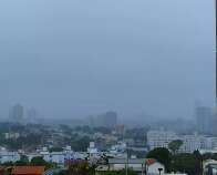 Temperatura começa a despencar e neblina com garoa fina atingem Capital