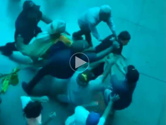 Ato político em universidade particular da Capital causa confusão entre alunos 