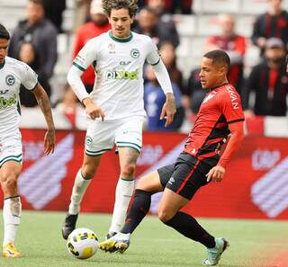 Lance da partida disputada na Arena da Baixada (Foto: Divulgação/Athletico-PR)