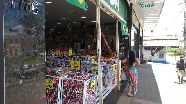 Comércio de Campo Grande já prepara vendas para Copa do Mundo