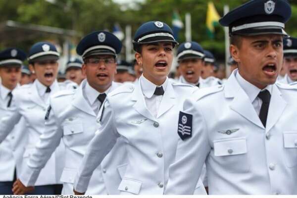 For&ccedil;a A&eacute;rea Brasileira abre processo seletivo em Campo Grande