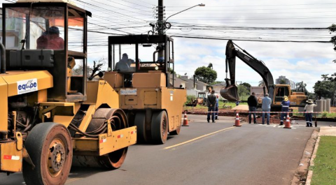 Trecho da Avenida Tr&ecirc;s Barras continua interditado para prolongamento da via