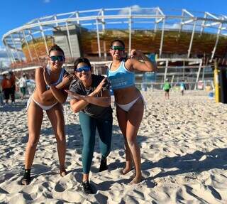 Atletas do vôlei de praia estão invíctas na competicão (Foto:Glauber Filho/Fundesporte)