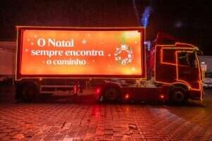 Caminhão natalino passará por dez bairros da Capital nesta quarta