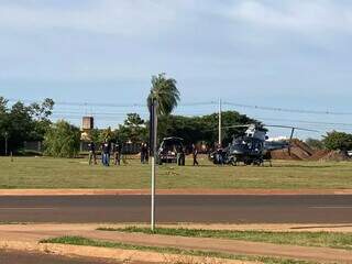 Homem foi preso no Nova Campo Grande com apoio de helicóptero (Foto: Thiago Mendes)