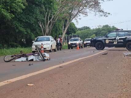 Ciclista morre atropelado por Golf ao tentar atravessar BR-376