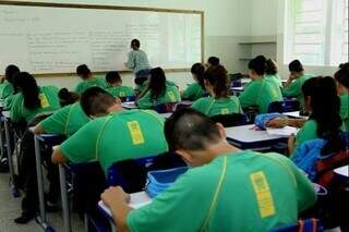 Alunos da Rede Estadual de Ensino, durante aula em sala de escola. (Foto: Governo do Estado)