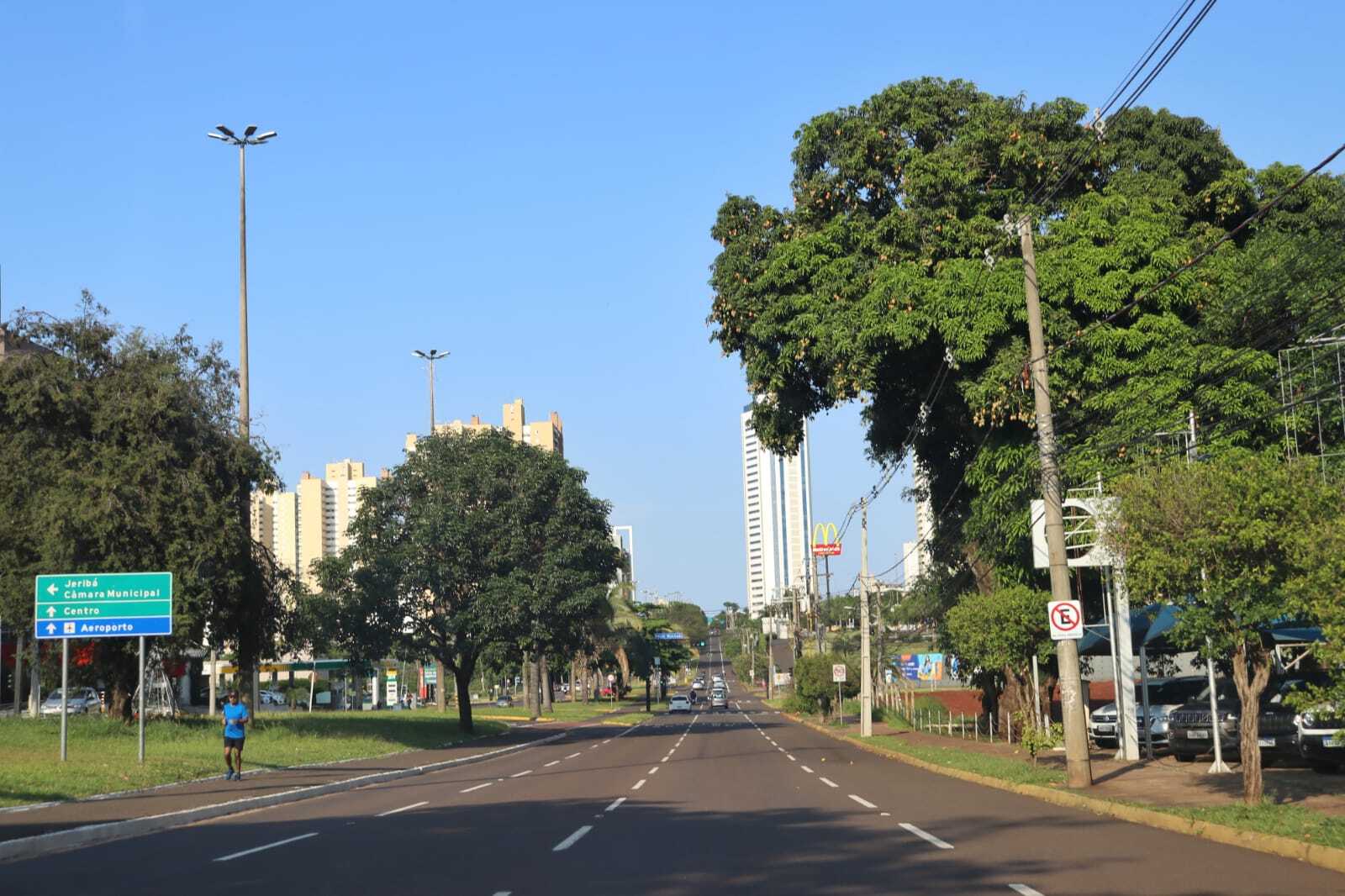 Dia amanhece garoando e previsão é de chuva na maioria das cidades do  Estado - Meio Ambiente - Campo Grande News