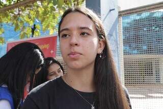 Para conhefer o exame, Izabelly Moreira, de 15 anos, decidiu fazer a avaliação neste ano. (Foto: Kísie Ainoã)