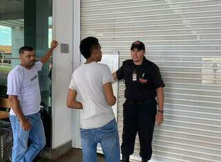 Por 1 minuto, Luiz Eduardo não conseguiu entrar em local de prova. (Foto: Natália Olliver)