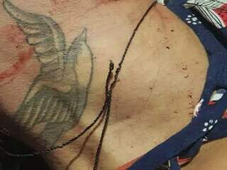 Tatuagem de andorinha no pescoço pode ajudar em identificação (Foto: Divulgação)