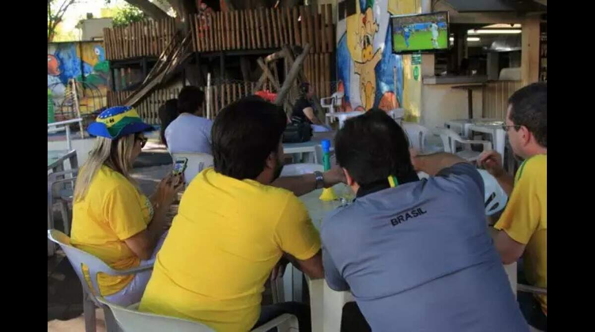 Terça de futebol tem jogos da seleção e também da Copa do Brasil - Esportes  - Campo Grande News