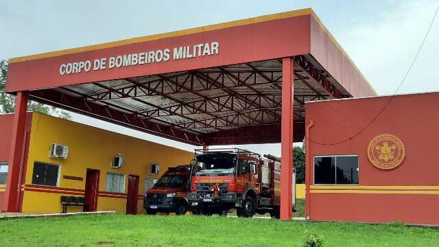 Bombeiros fazem buscas a adolescente que desapareceu em &aacute;rea rural 