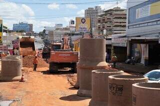 Apenas 20% do projeto foi concluído, como as obras de drenagem. (Foto: Divulgação/Prefeitura)