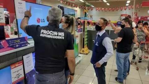 Procon inicia fiscalizações contra propaganda enganosa na Black Friday