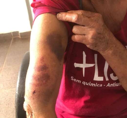 Mulher grita por socorro e homem &eacute; preso em flagrante por viol&ecirc;ncia dom&eacute;stica