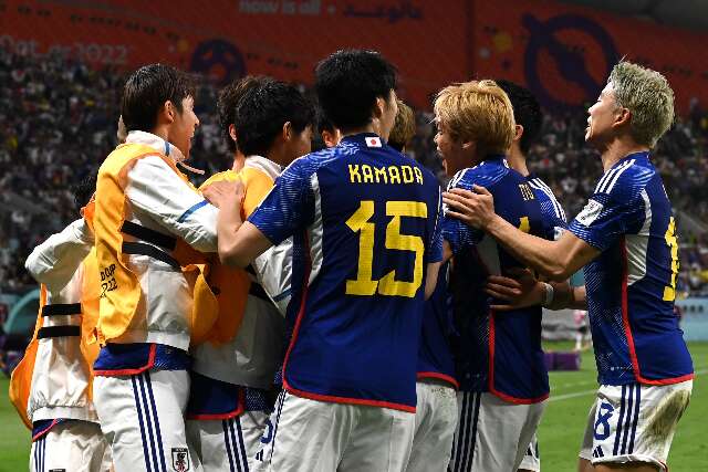 Japão surpreende e, de virada, derrota Alemanha na estreia do Mundial