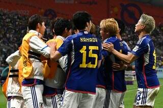 Jogadores do Japão comemoram gol sobre a Alemanha (Foto: Fifa)