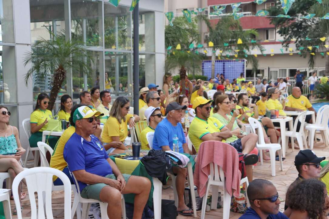 Copa 2022: Prefeitura de Formosa convida população para assistir jogos do  Brasil na Praça da Cesta do Povo - Se Liga Barreiras - Compartilhando a  notícia até você!