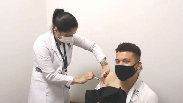 Reforço contra a covid-19 é ampliado para 18 anos ou mais