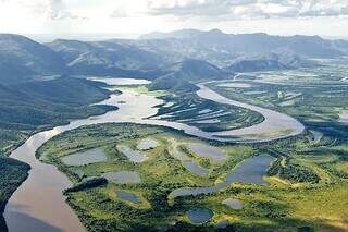 Paisagem vista de cima da Serra do Amolar, no Pantanal (Foto: Arquivo Ecoa)