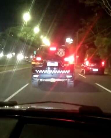 Equipe da Guarda abre caminho para pais cruzarem Centro com beb&ecirc; passando mal