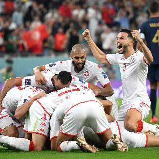 Tunísia vence França por 1 a 0, mas termina fora da Copa do Mundo