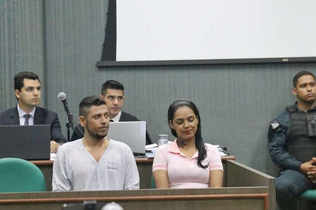 &quot;Mata todo mundo&quot;: sobrevivente de chacina no Sumatra detalha crime em j&uacute;ri