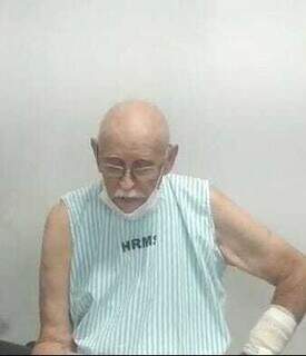 José Olavo internado no Hospital Regional. (Foto: Direto das Ruas)