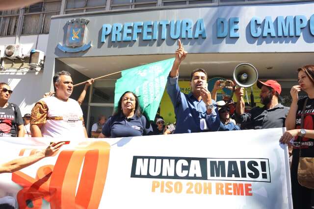 Justi&ccedil;a quer ouvir professores antes de decidir se vai barrar movimento grevista