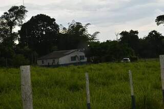 Propriedade rural em território paraguaio, de onde brasileiros foram levados (Foto: ABC Color)