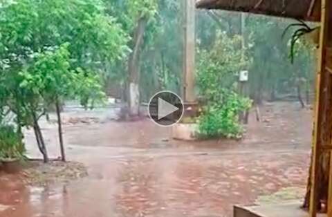 Chuva cai forte na região norte da Capital e também em Piraputanga