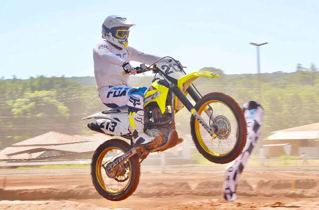 Agenda esportiva tem decis&otilde;es no motocross e da Liga MS de V&ocirc;lei