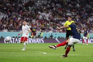 Camisa 10 francês, Mbappé, fez o segundo gol da partida em chute da entrada da área (Foto: Fifa)
