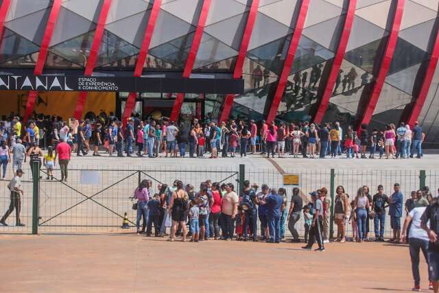 Bioparque fecha nesta segunda &agrave; tarde devido ao jogo da Sele&ccedil;&atilde;o Brasileira