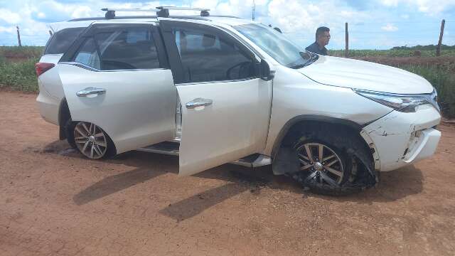 Hilux abandonada movimentou fronteira em suspeita de novo sequestro 