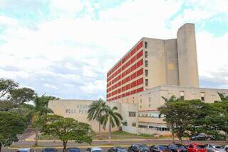 Prédio do Hospital Regional, em Campo Grande. (Foto: Paulo Francis/Arquivo)