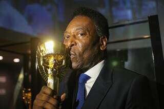 Pelé no Museu Seleção Brasileira (Foto: Ricardo Stuckert/CBF)