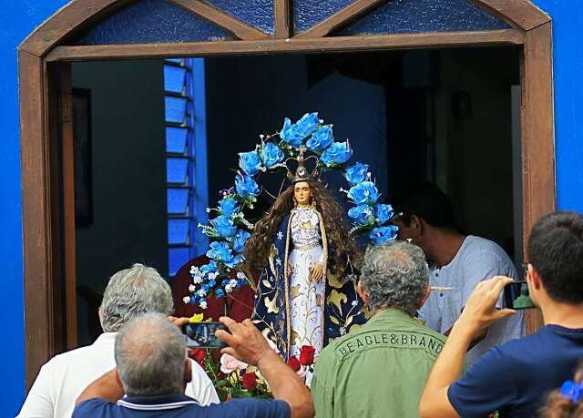 Cat&oacute;licos celebram dia da padroeira de Dourados e do Paraguai