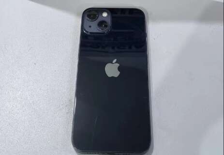 Jovem compra iPhone 13 por R$ 1,8 mil na internet e &eacute; acusado de recepta&ccedil;&atilde;o