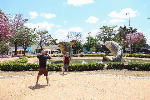 Turista vê taxa com desânimo; setor garante que é para preservação