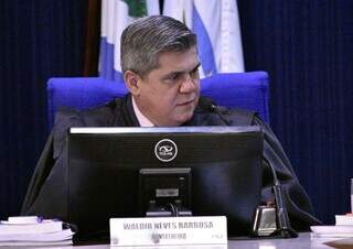 Conselheiro do TCE/MS afastado, Waldir Neves. (Foto: Divulgação TCE/MS)
