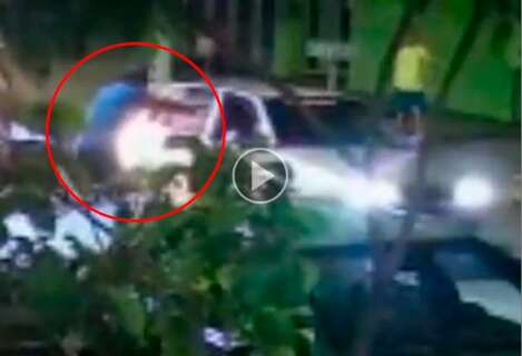 Câmera de segurança mostra execução de homem dentro de carro na Mata do Jacinto